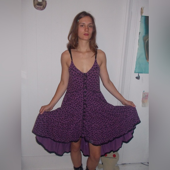 Betsey Johnson purple floral midi dress - Picture 1 of 9